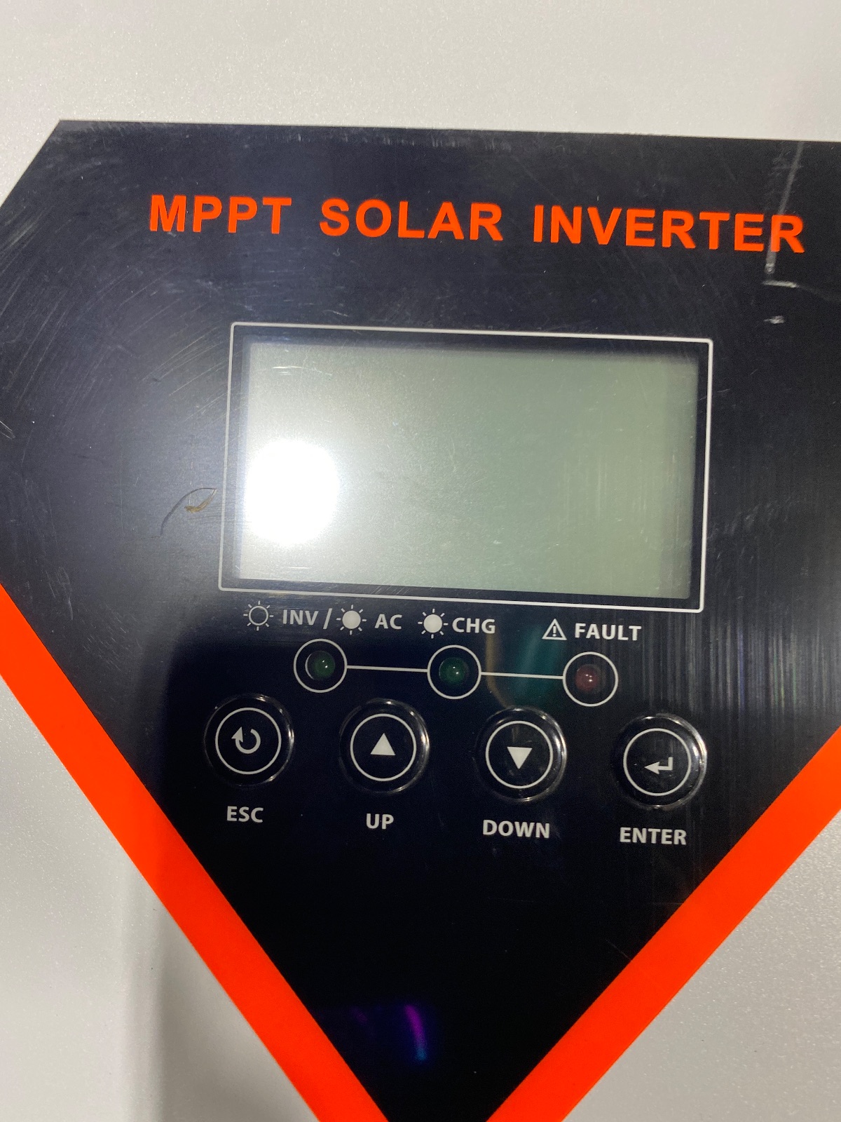 VEVOR 6000W Hybrid Solar Inverter 48V to 220V AC EM6200-48L detail photo 8