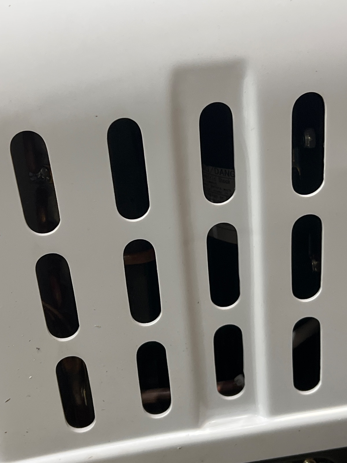 VEVOR 15000 BTU RV Air Conditioner Rooftop AC Unit White Model RT150CTW4 detail photo 7