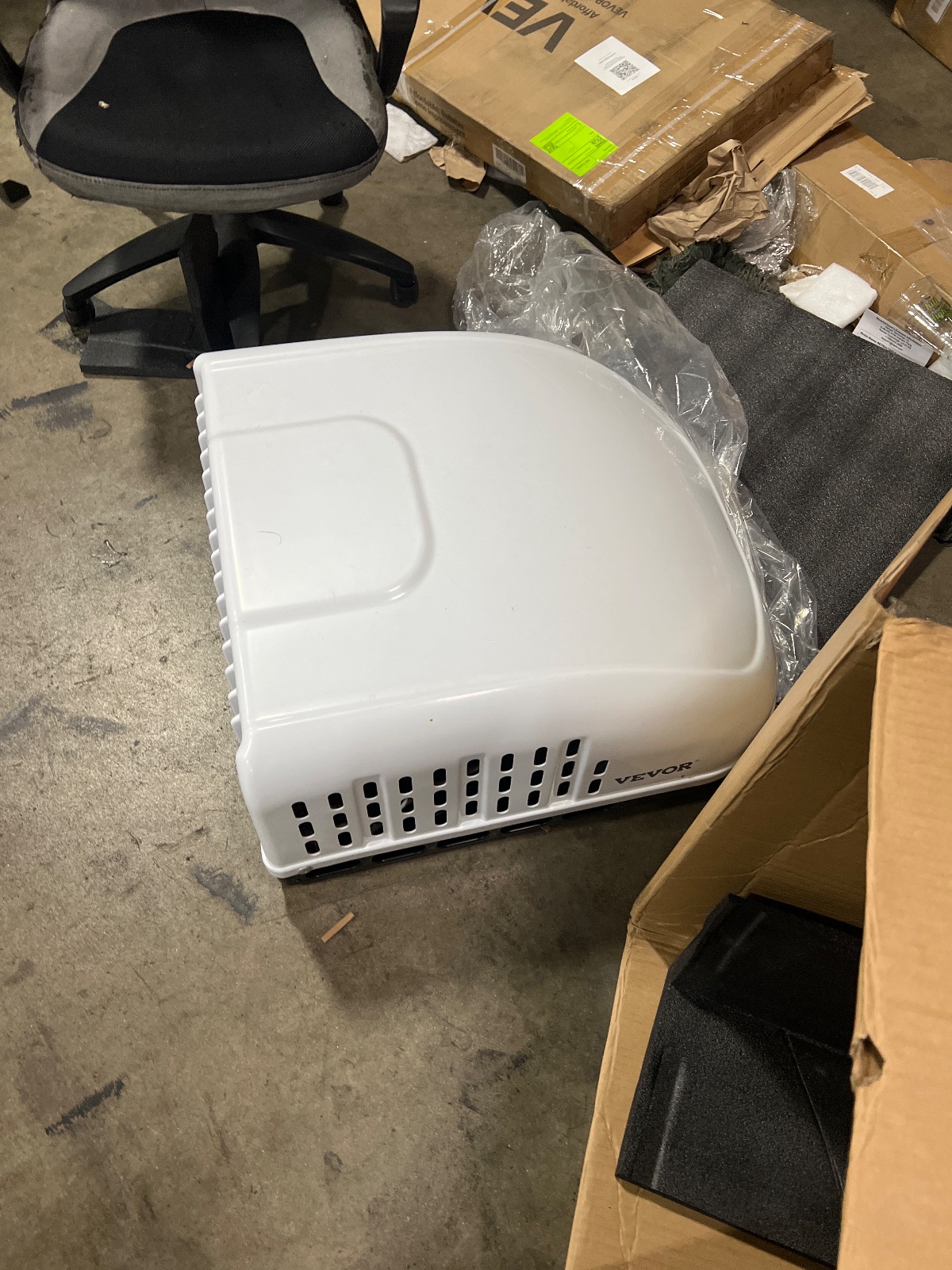 VEVOR 15000 BTU RV Air Conditioner Rooftop AC Unit White Model RT150CTW4 detail photo 10