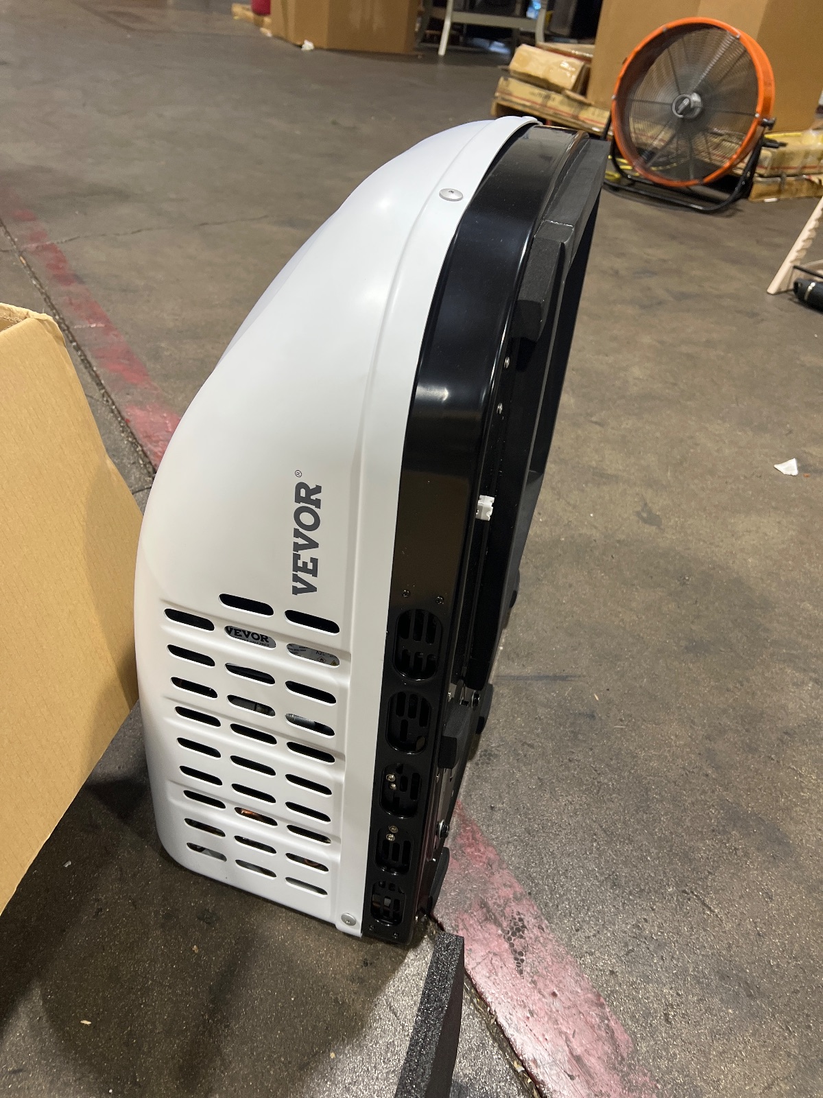 VEVOR RV Air Conditioner 15000 BTU Rooftop AC Unit 115V White detail photo 7