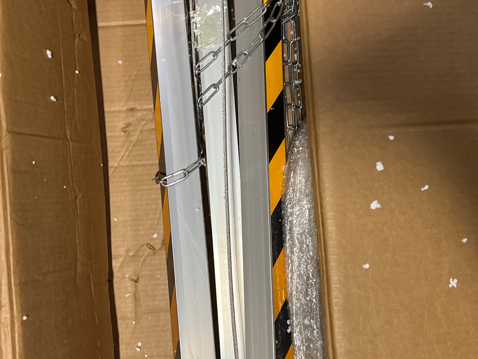 VEVOR Confined Space Rescue Tripod Davit Arm System Open Box As-Is detail photo 3