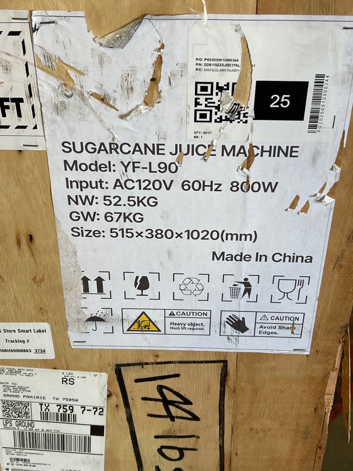 VEVOR Sugarcane Juicer Machine Model YF-L90 800W Electric Commercial Juice Extractor detail photo 3