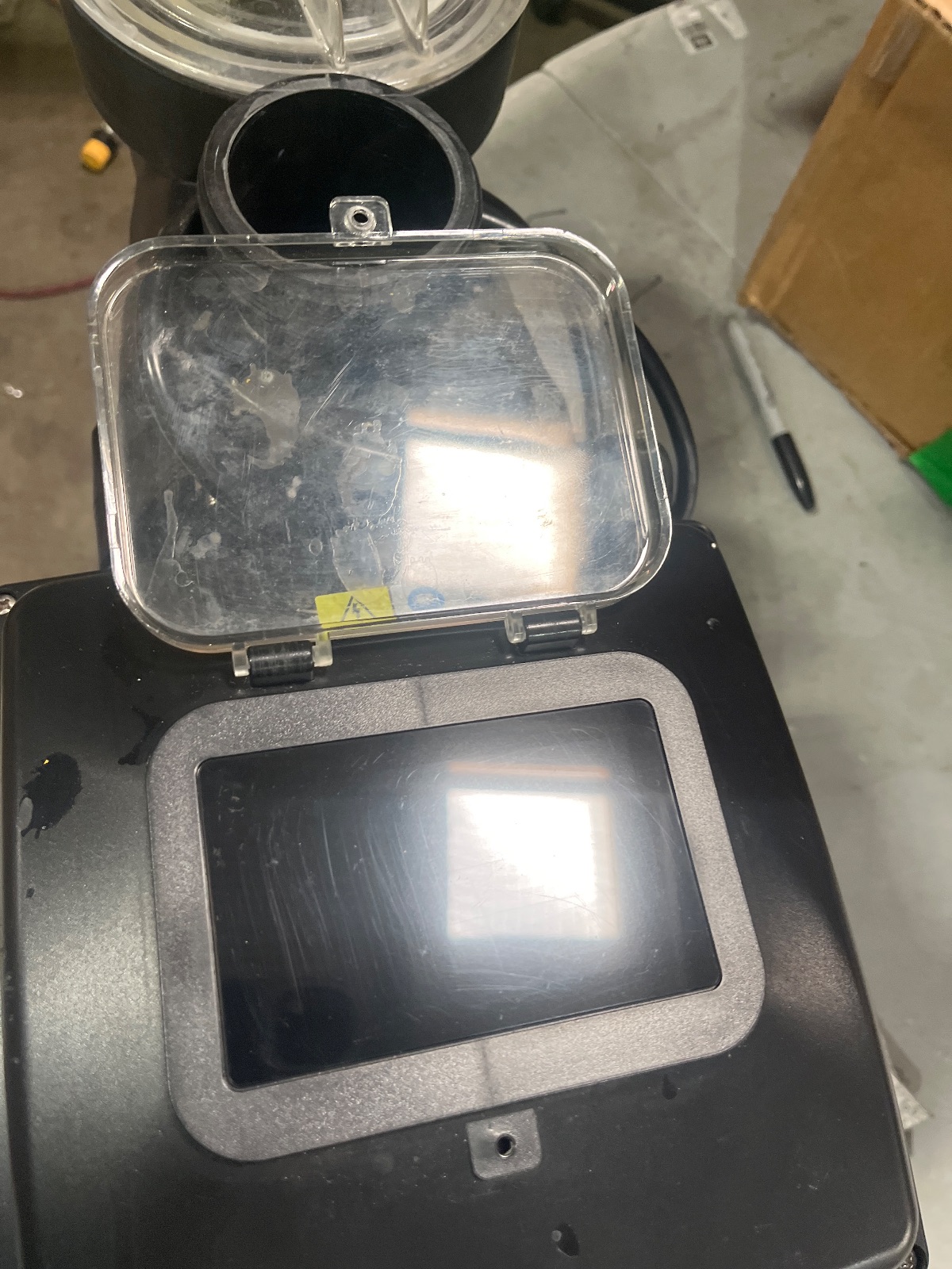 VEVOR 1.5 HP Variable Speed Pool Pump 115GPM Model HPP1100 detail photo 6
