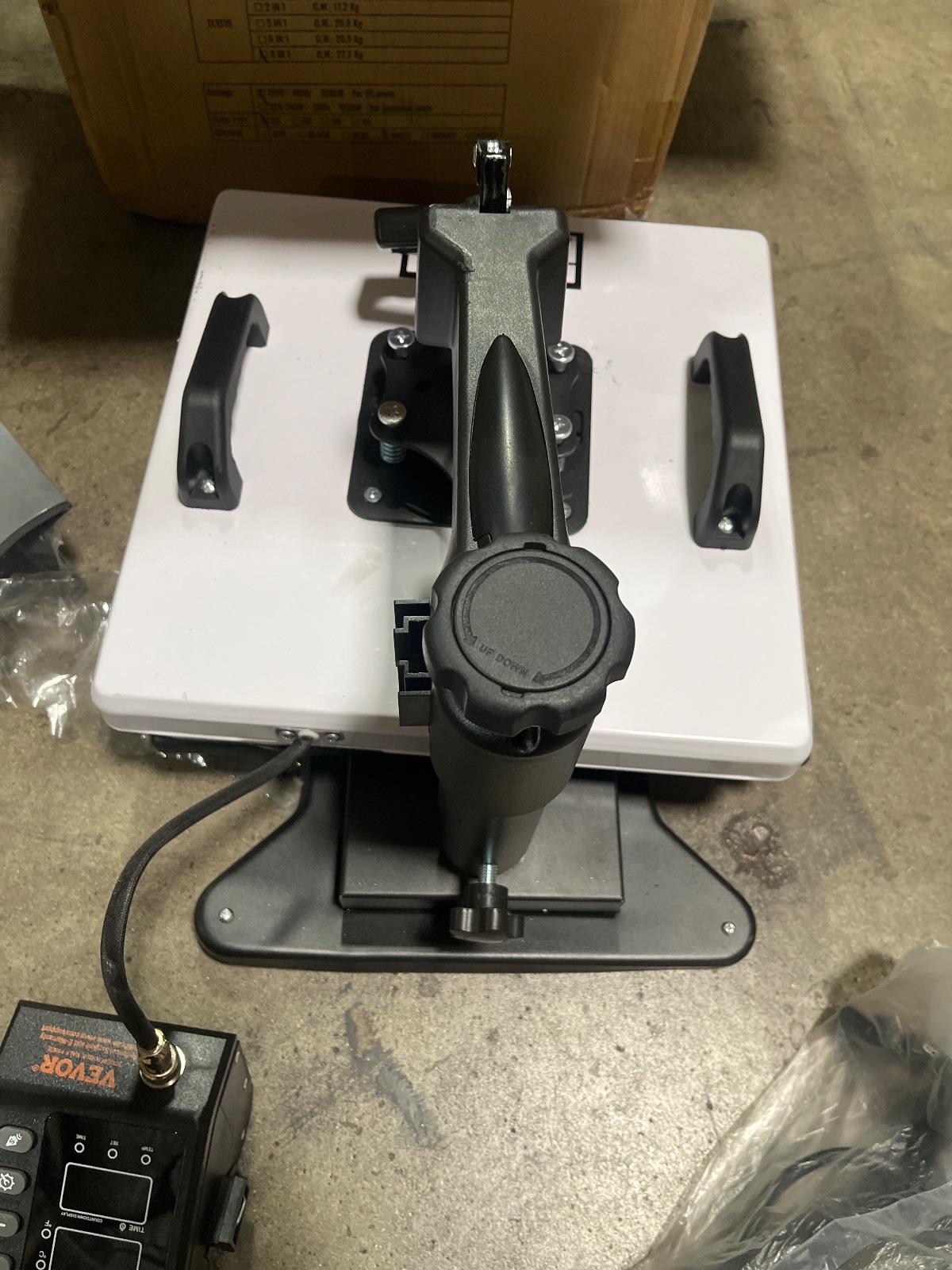 VEVOR 8 in 1 Heat Press Machine 15x15 Inch Swing Away Sublimation Printer TL1515 detail photo 4