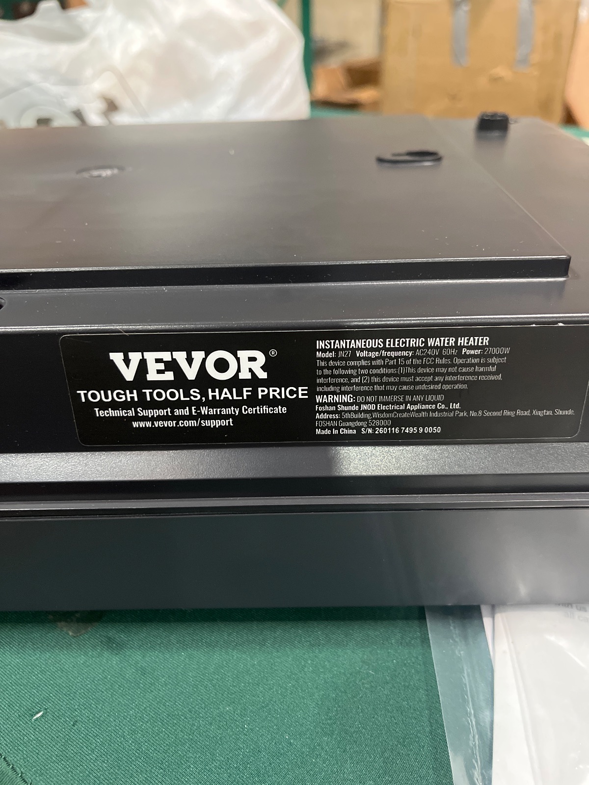 VEVOR Tankless Electric Water Heater JN18 JN27 Unit As Is detail photo 7