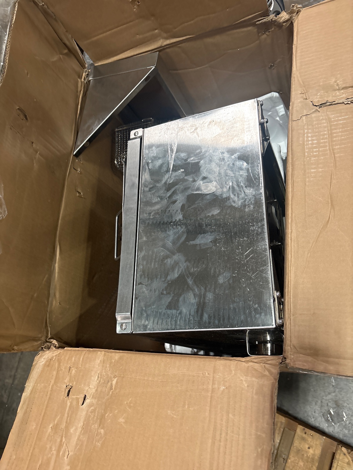 VEVOR Commercial LPG Gas Deep Fryer Countertop Stainless Steel Single Tank Baskets detail photo 2