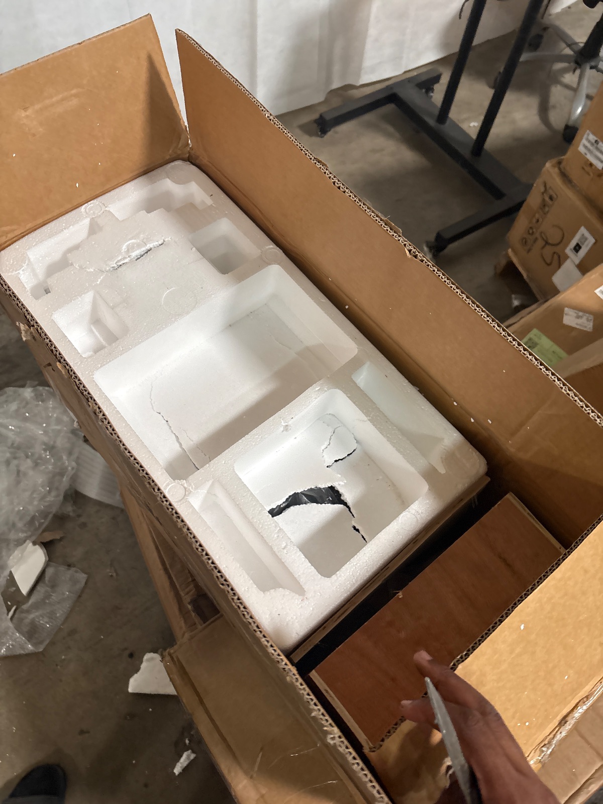 VEVOR Electric Honey Extractor 4 Frame Stainless Steel Honey Spinner, Arlington TX liquidation listing — view 1