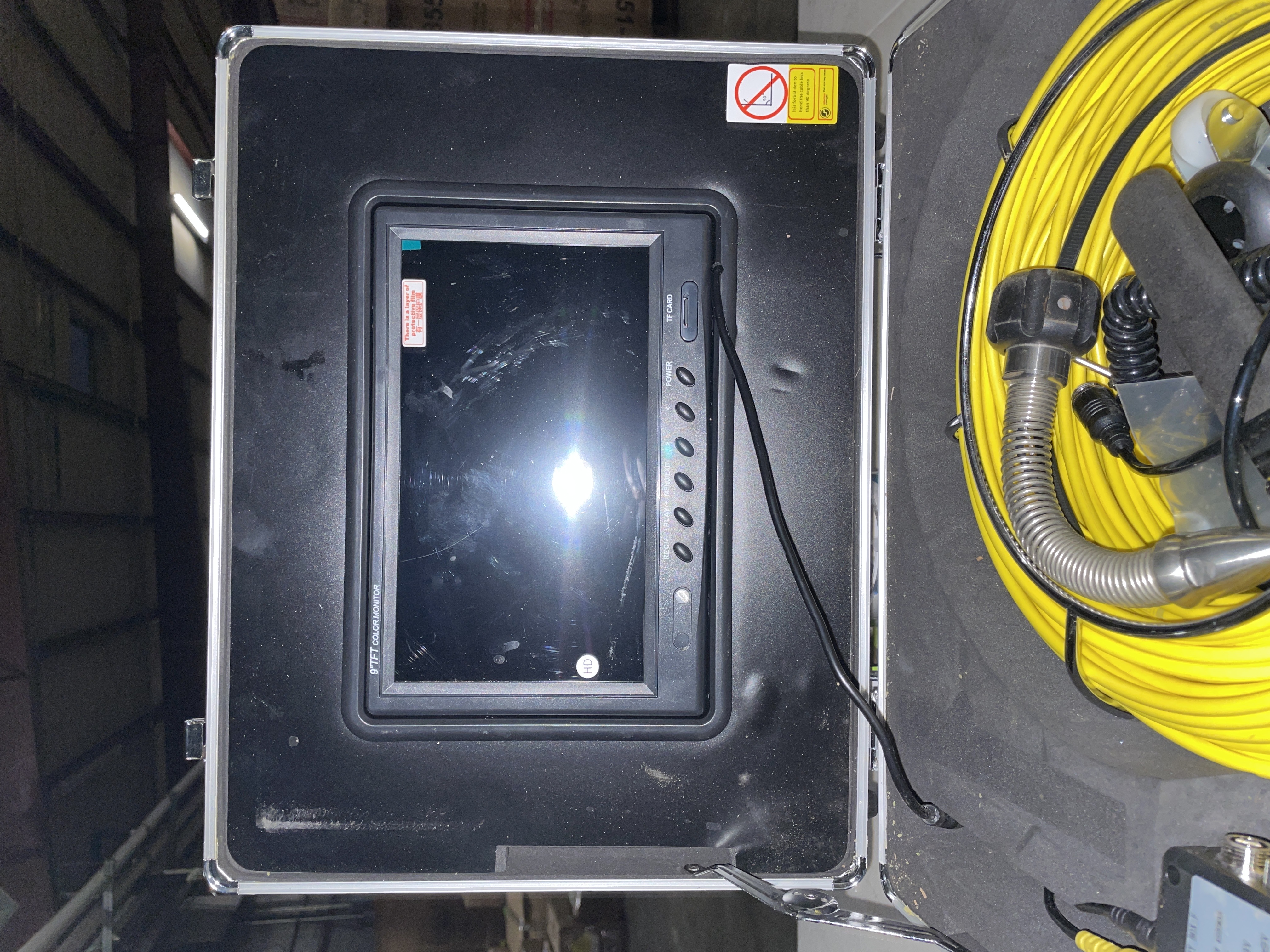 VEVOR Pipe Inspection System WP90FTR with 9-Inch Screen and Self-Leveling Camera detail photo 4