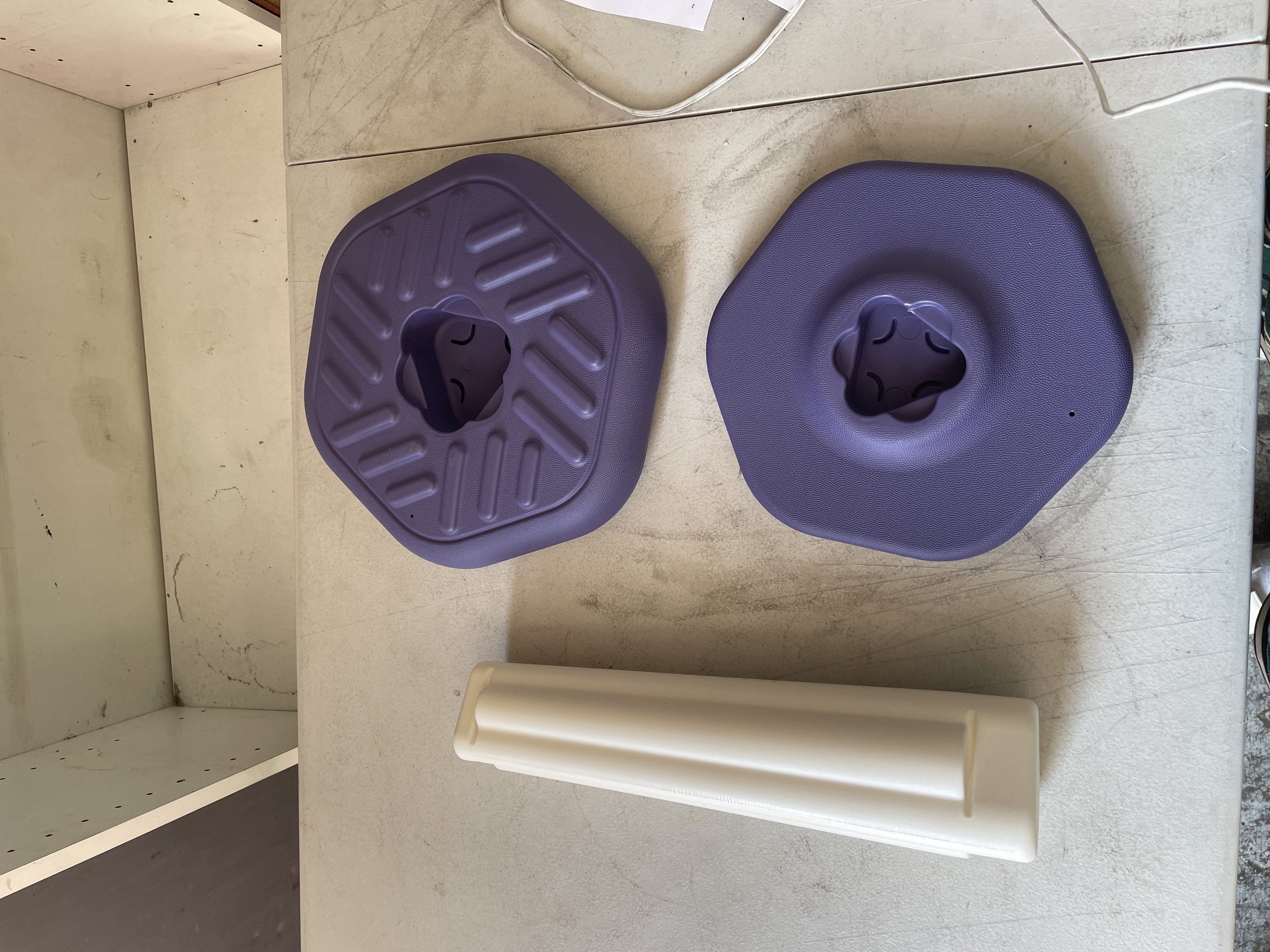 VEVOR Purple Kids Wobble Chair Active Seating Stool for Ages 7 to 14 detail photo 2