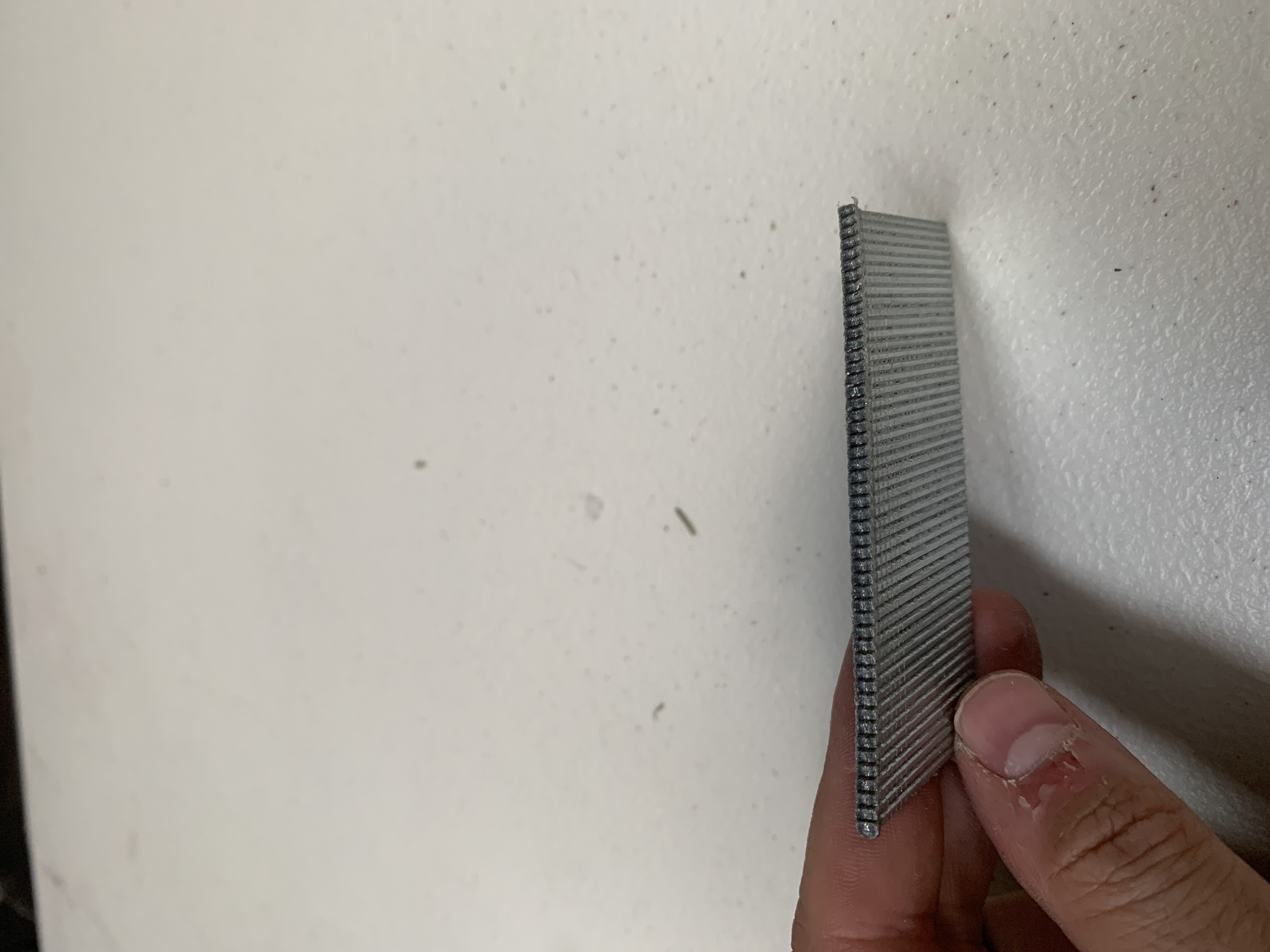 VEVOR 16 Gauge 20-Degree Angled Finish Nails 2000-Count Galvanized Multi-Size detail photo 5