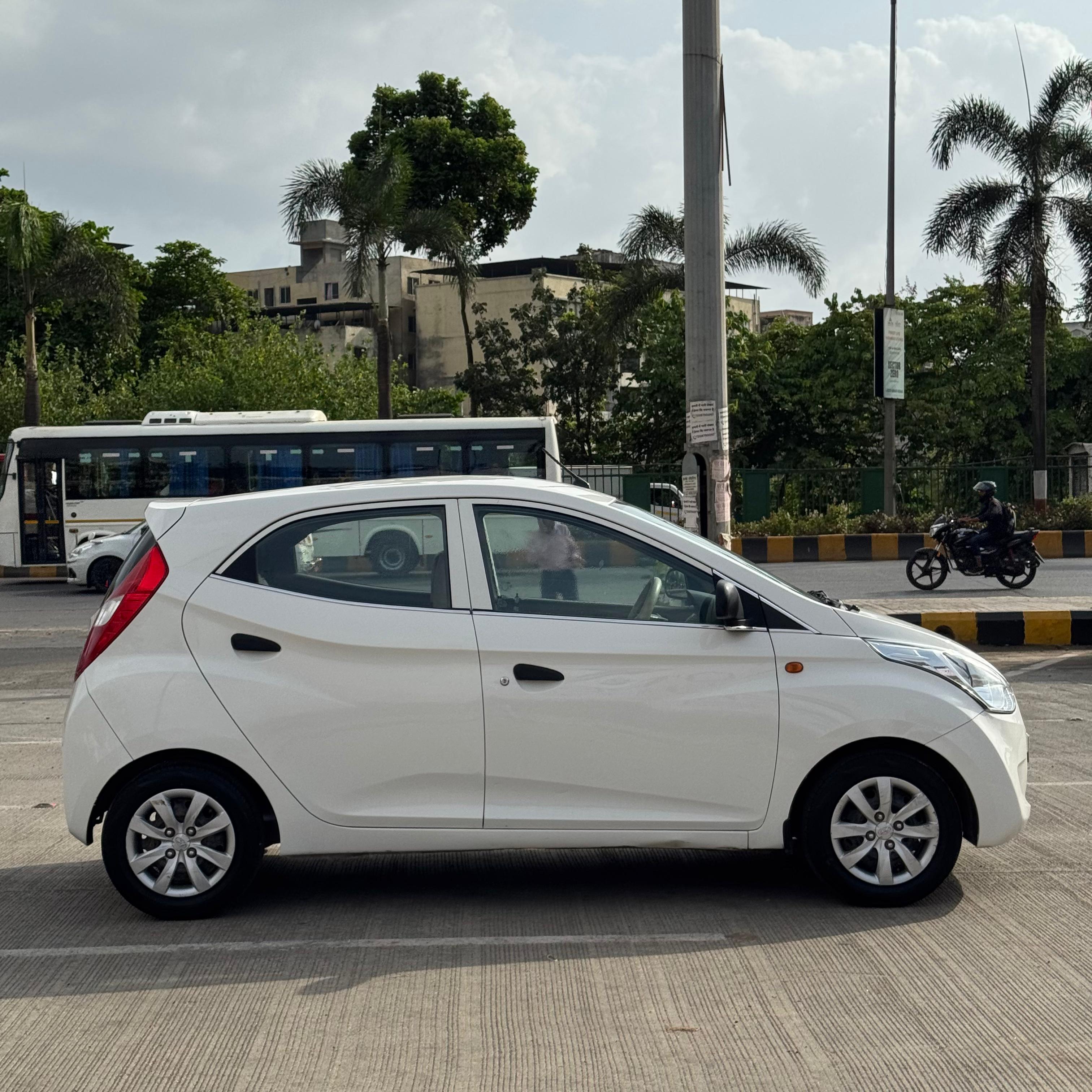 Hyundai Eon magna+ — image 6