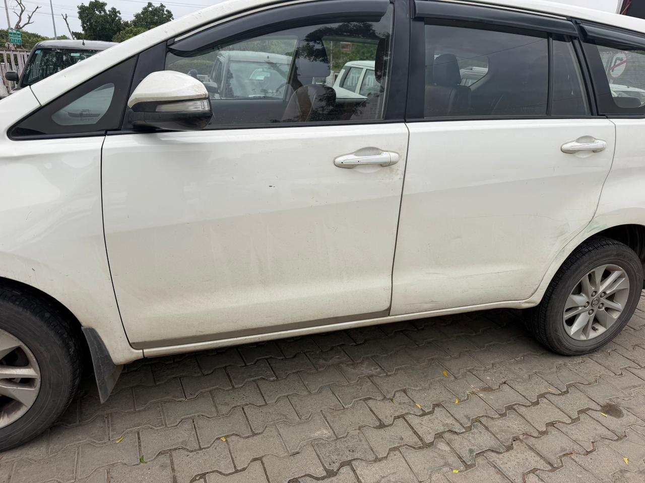 G4 2020 Toyota  — image 2