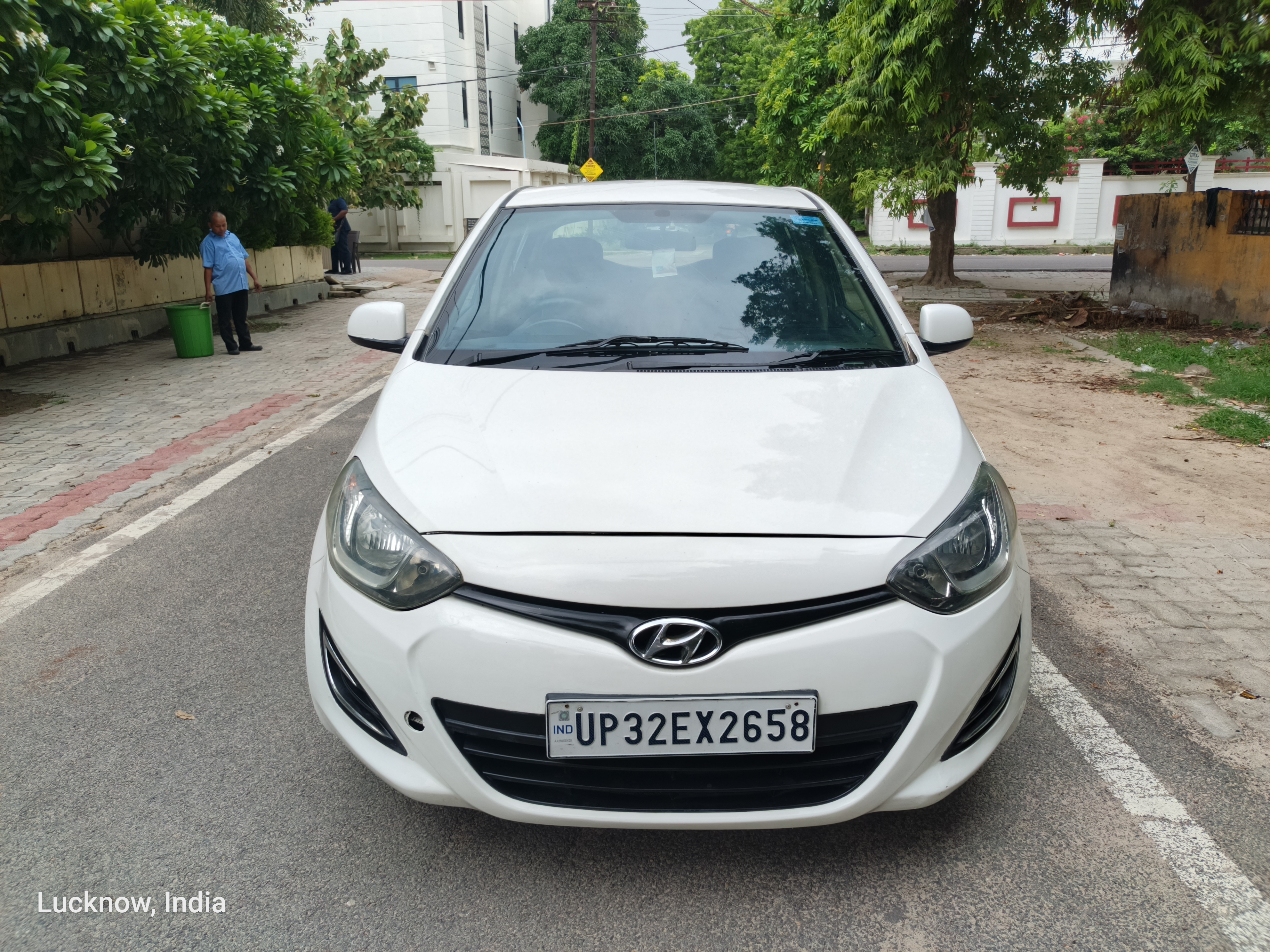 i20 — image 1