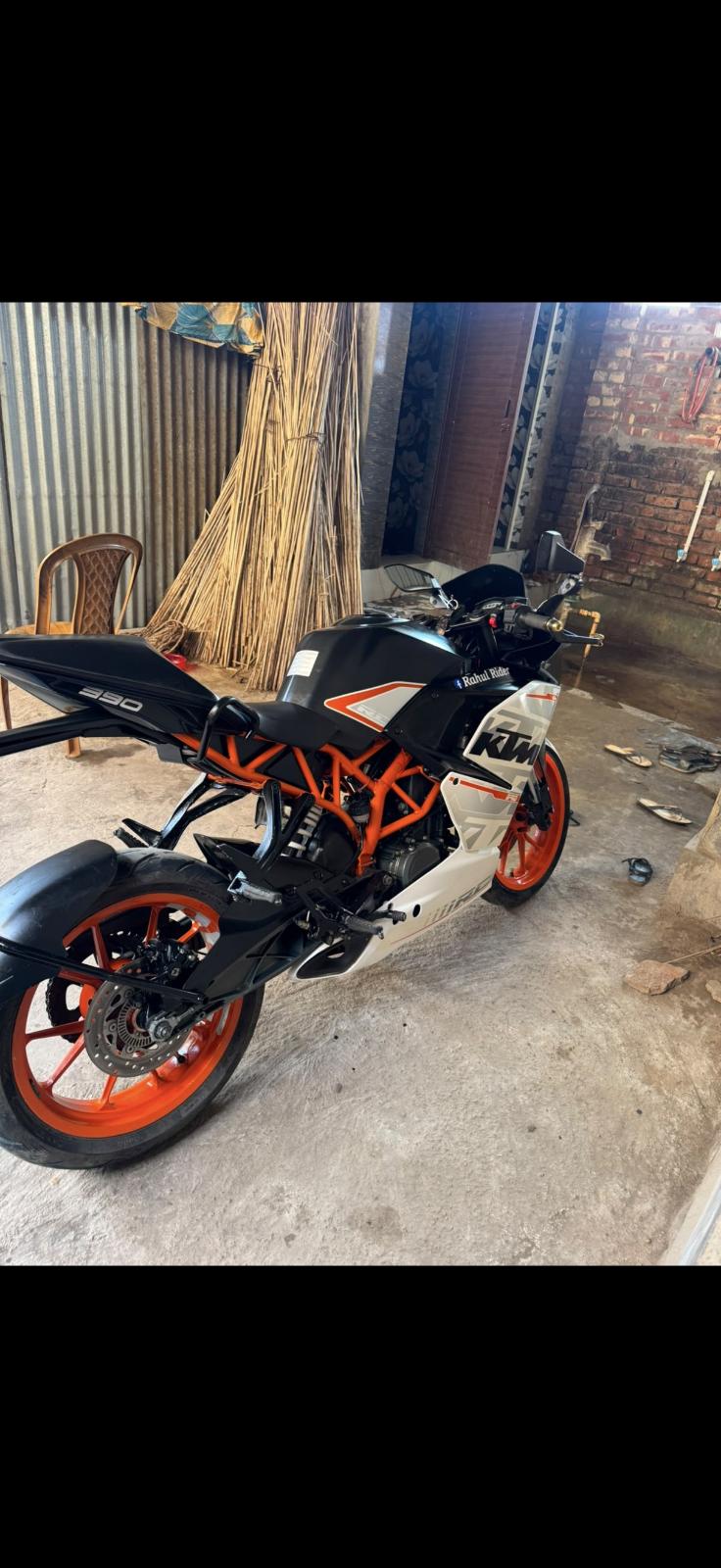 Bajaj KTM RC 390 — photo 1