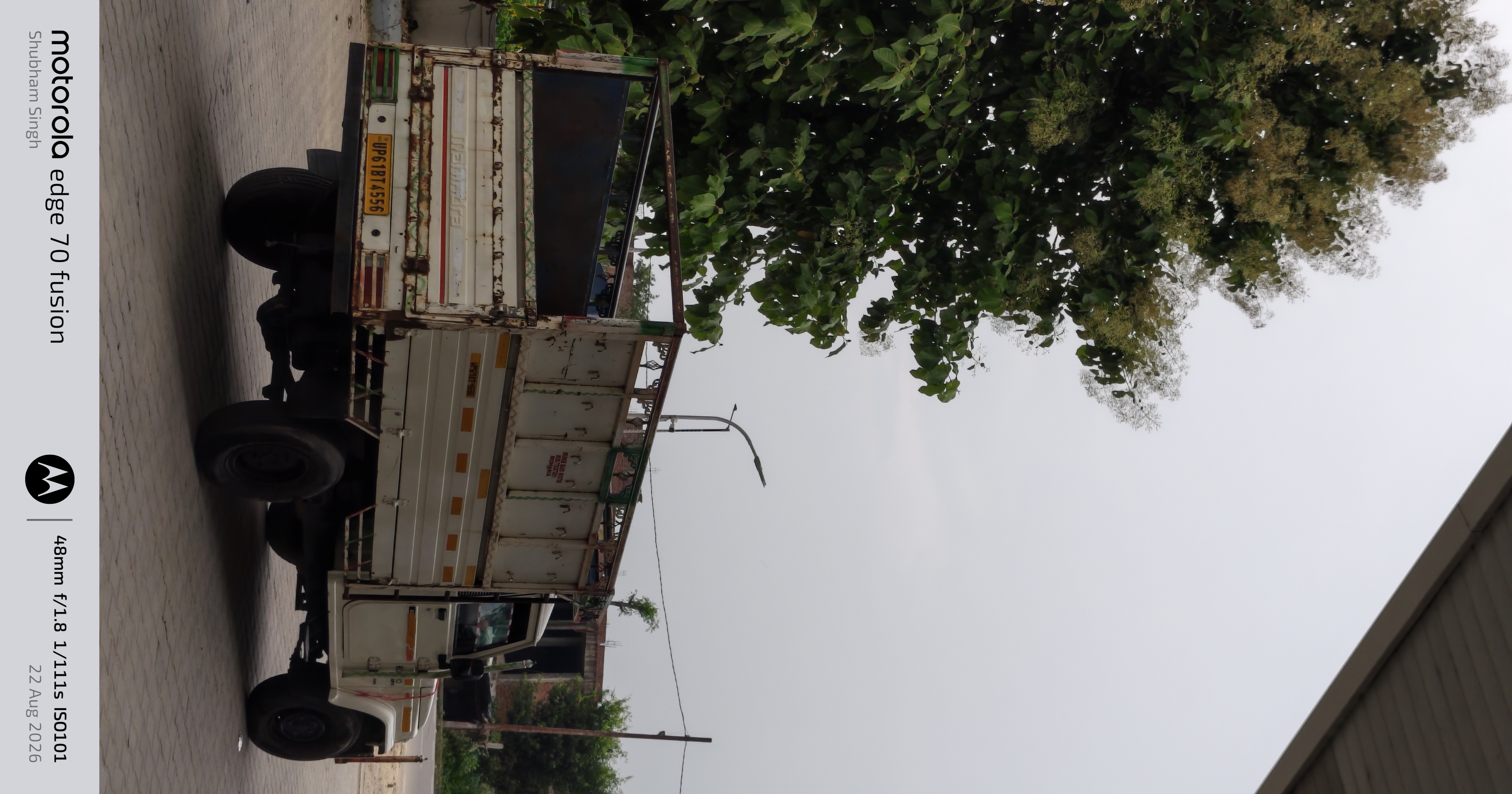 Fb — image 1