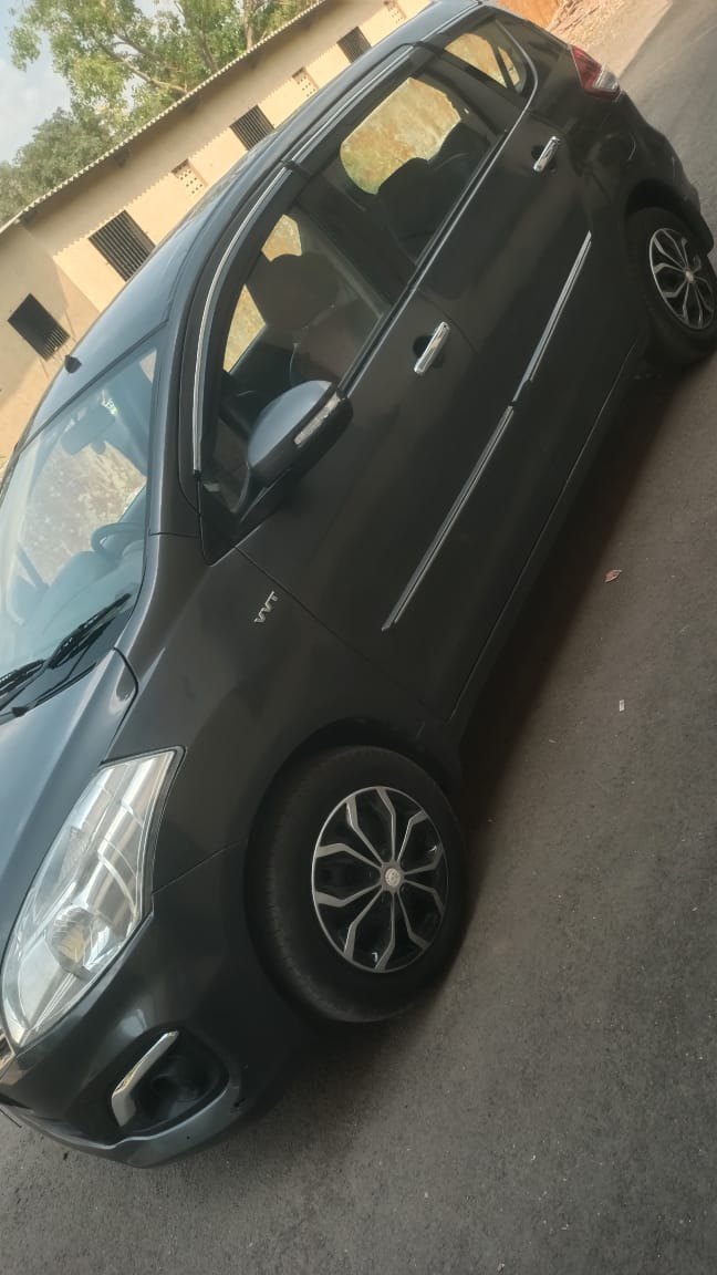 ERTICA VXI CNG — image 10