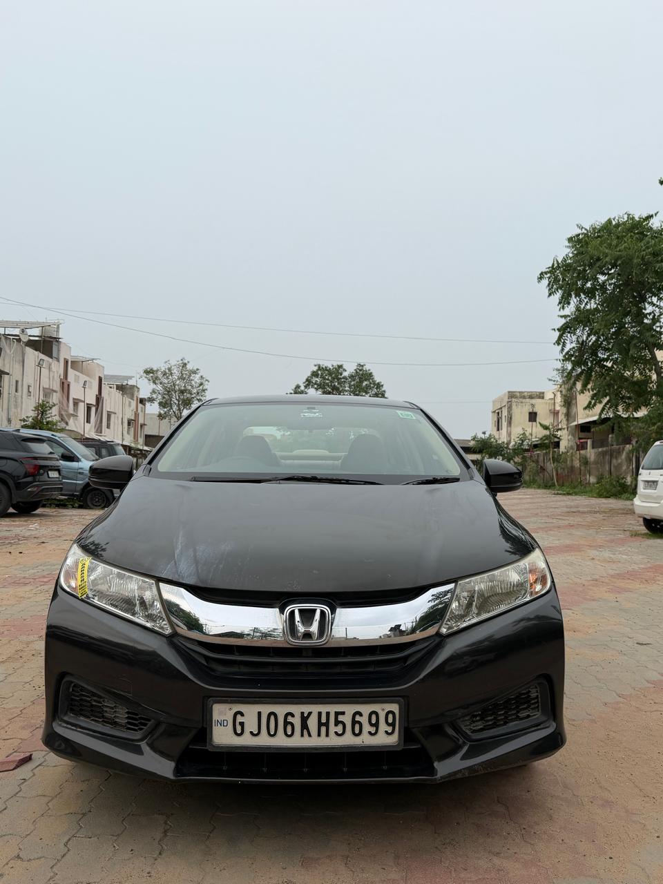 👉HONDA CITY SV AUTOMATIC 
👉PETROL CVT AT
👉MODAL 2016
👉OWNER 2
👉KM  26000 ORIGINAL
👉*RET* 411000 👉HONDA CITY SV AUTOMATIC 
👉PETROL CVT AT
👉MODAL 2016
👉OWNER 2
👉KM  26000 ORIGINAL
👉*RET* 411000 — photo 1