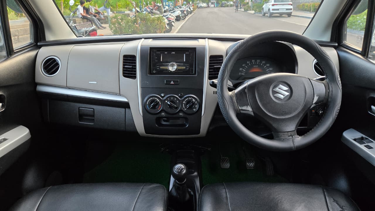 Wagonr LXI CNG — image 8