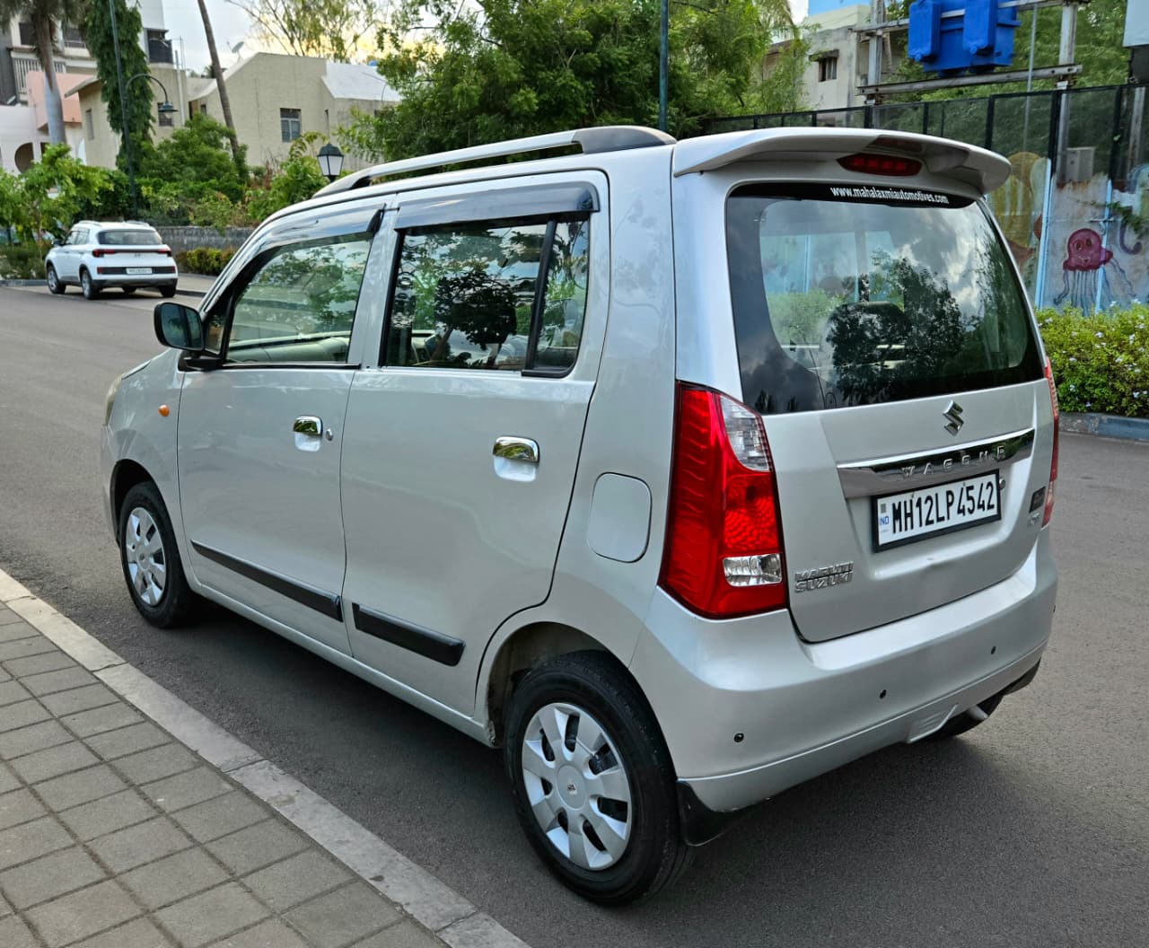 Wagonr LXI CNG — image 6