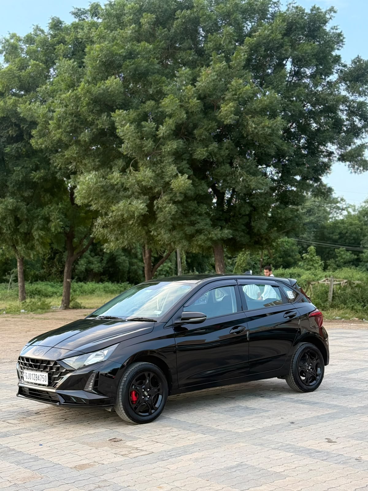 I20 — image 1