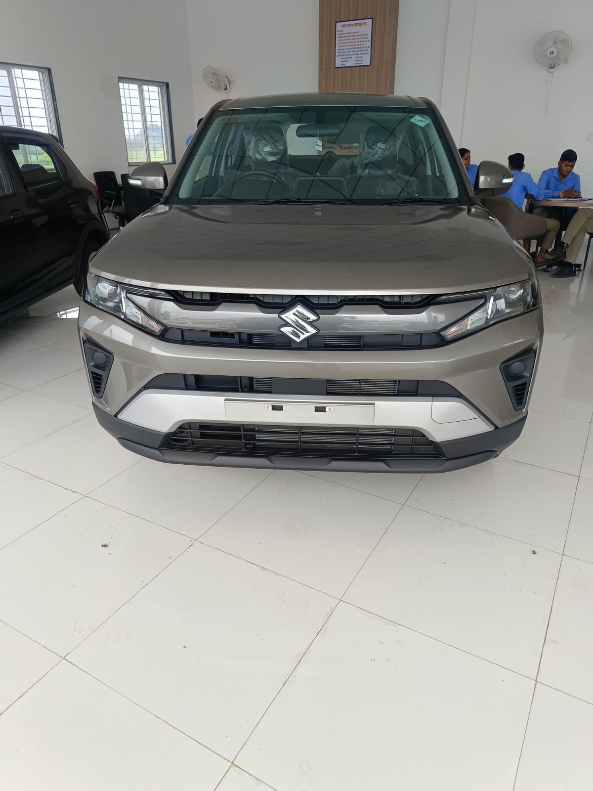 Maruti suzuki Brezza — photo 1