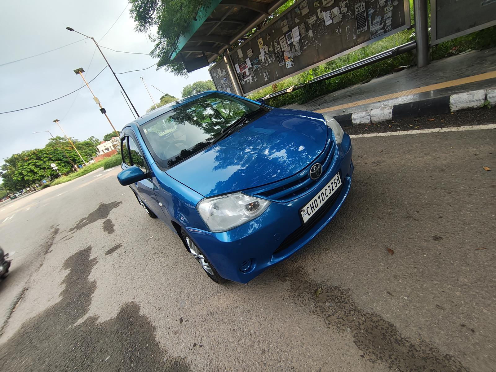 Etios liva GD  — image 1
