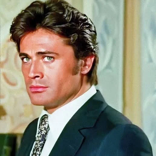 Cüneyt Arkın
