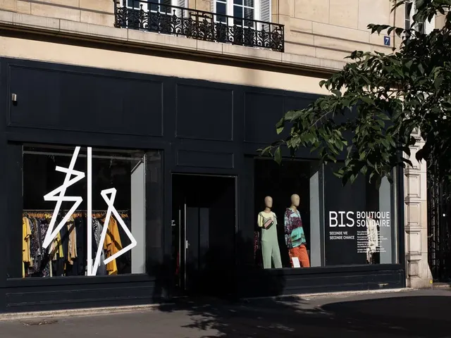BIS Boutique Solidaire — friperie solidaire à Paris