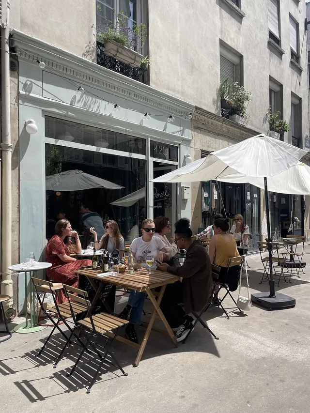 Persil — restaurant végétarien à Paris