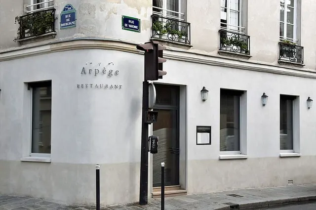 Arpège — restaurant gastronomique végétarien à Paris