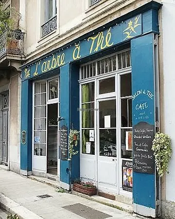 L'Arbre à Thé — café / salon de thé végétarien à Grenoble