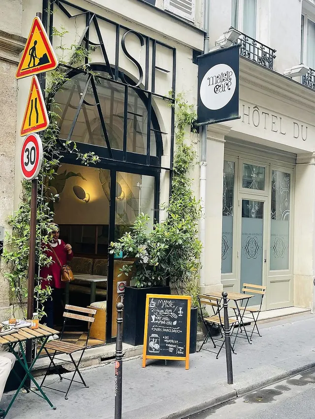 Maisie Café — café / salon de thé végétarien à Paris