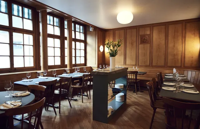 Neue Taverne — restaurant végétarien à Zurich