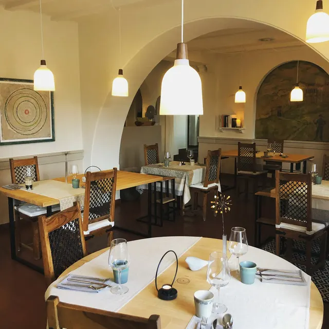 Osteria del Centro — restaurant végétarien à Comano