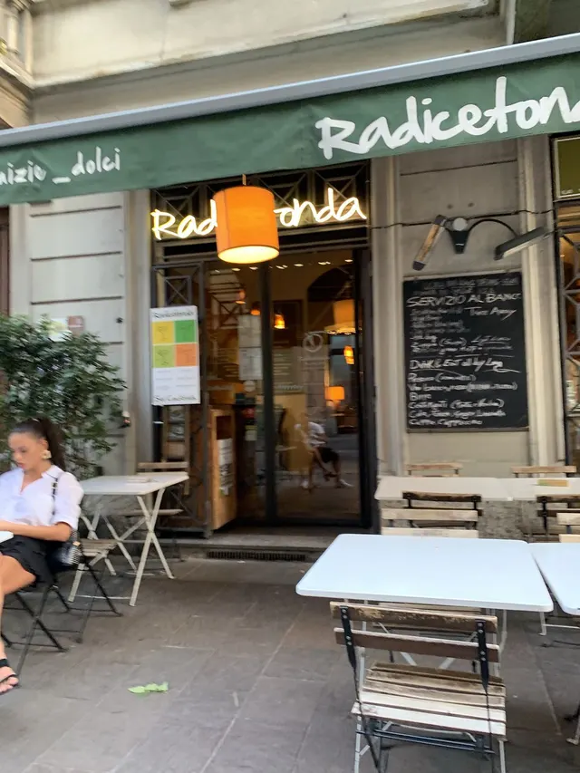 Radicetonda — restaurant végétarien à Milan