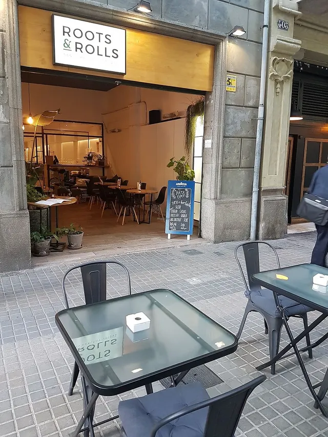 Roots & Rolls — restaurant asiatique végétarien à Barcelona