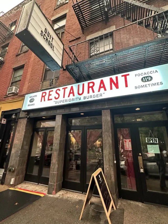 Superiority Burger — restaurant végétarien à New York