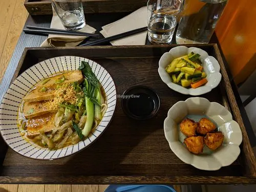 MULAN Nouilles BAR — restaurant végétarien à Paris