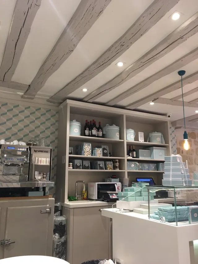 Damyel — Rue des Rosiers — pâtisserie végétarien à Paris