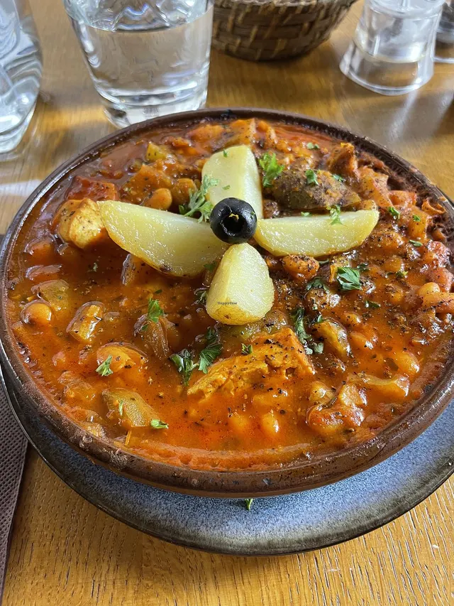 Le Grenier de Notre-Dame — restaurant végétarien à Paris