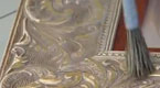 Saiba como limpar telas de pintura