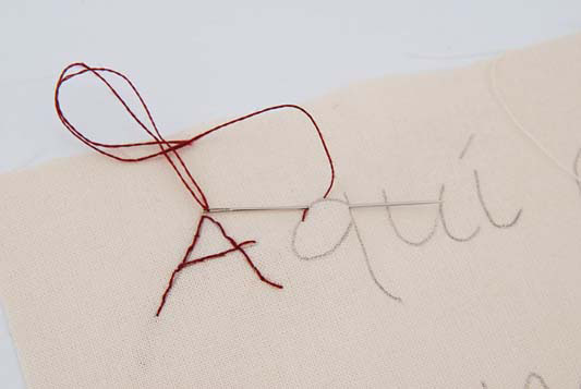 almofada-amor_exp01_17.05.11.jpg