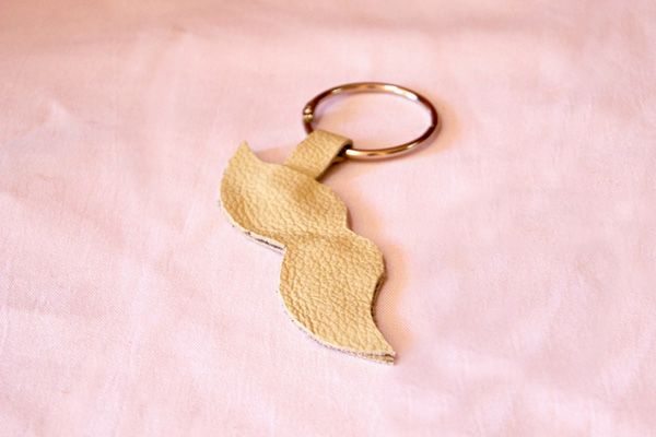 Chaveiro de bigode