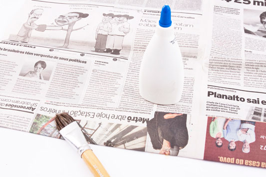 moldura-jornal-exp01_03.08.11.jpg