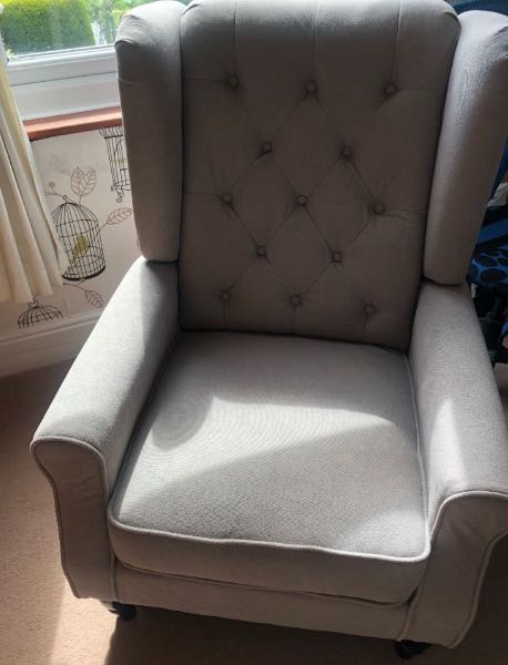 Ledig fåtölj efter renovering – bortskänkes nära Malmö
