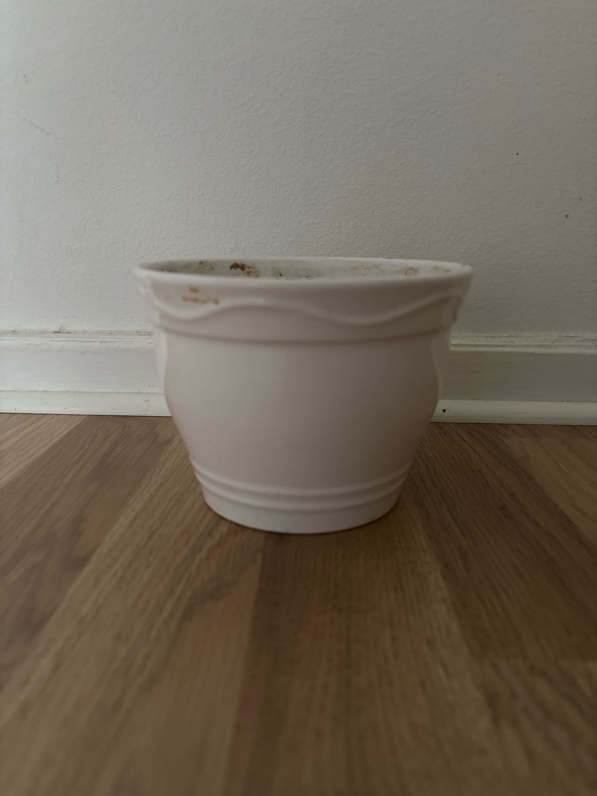 Small plant pot – bortskänkes nära Göteborg