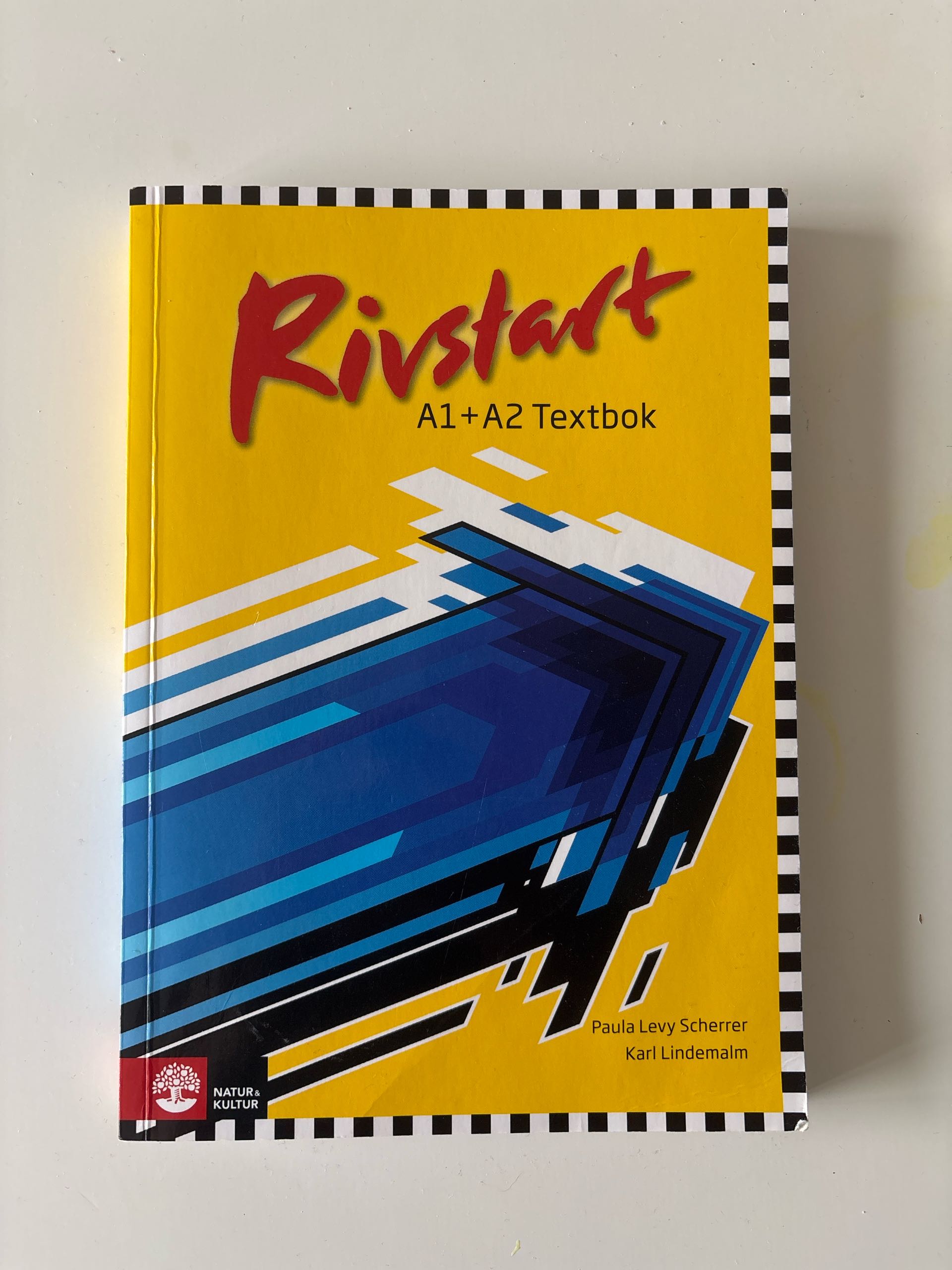 Rivstart A1 + A2 – bortskänkes nära Göteborg