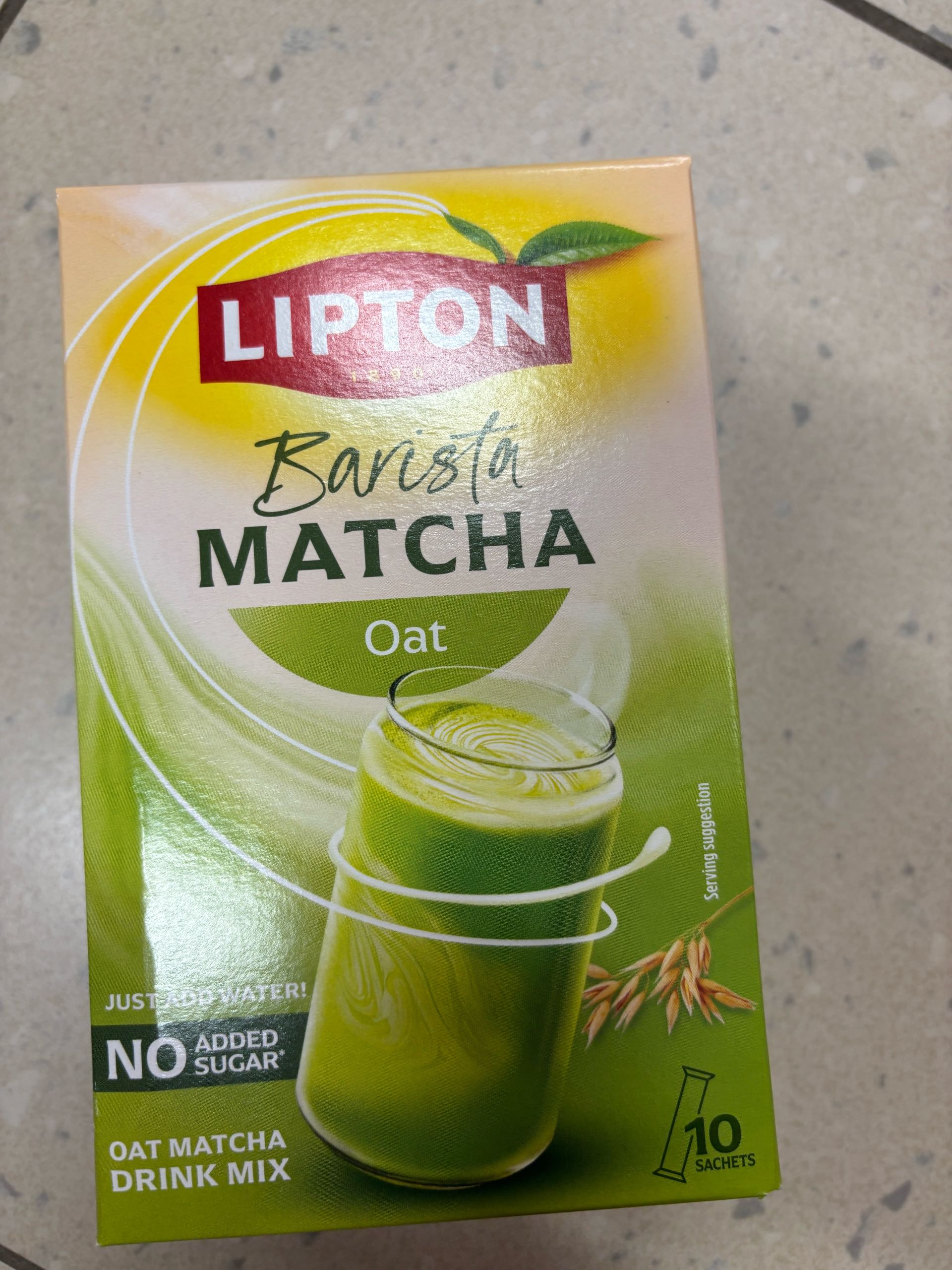 Matcha Lipton tea – bortskänkes nära Göteborg