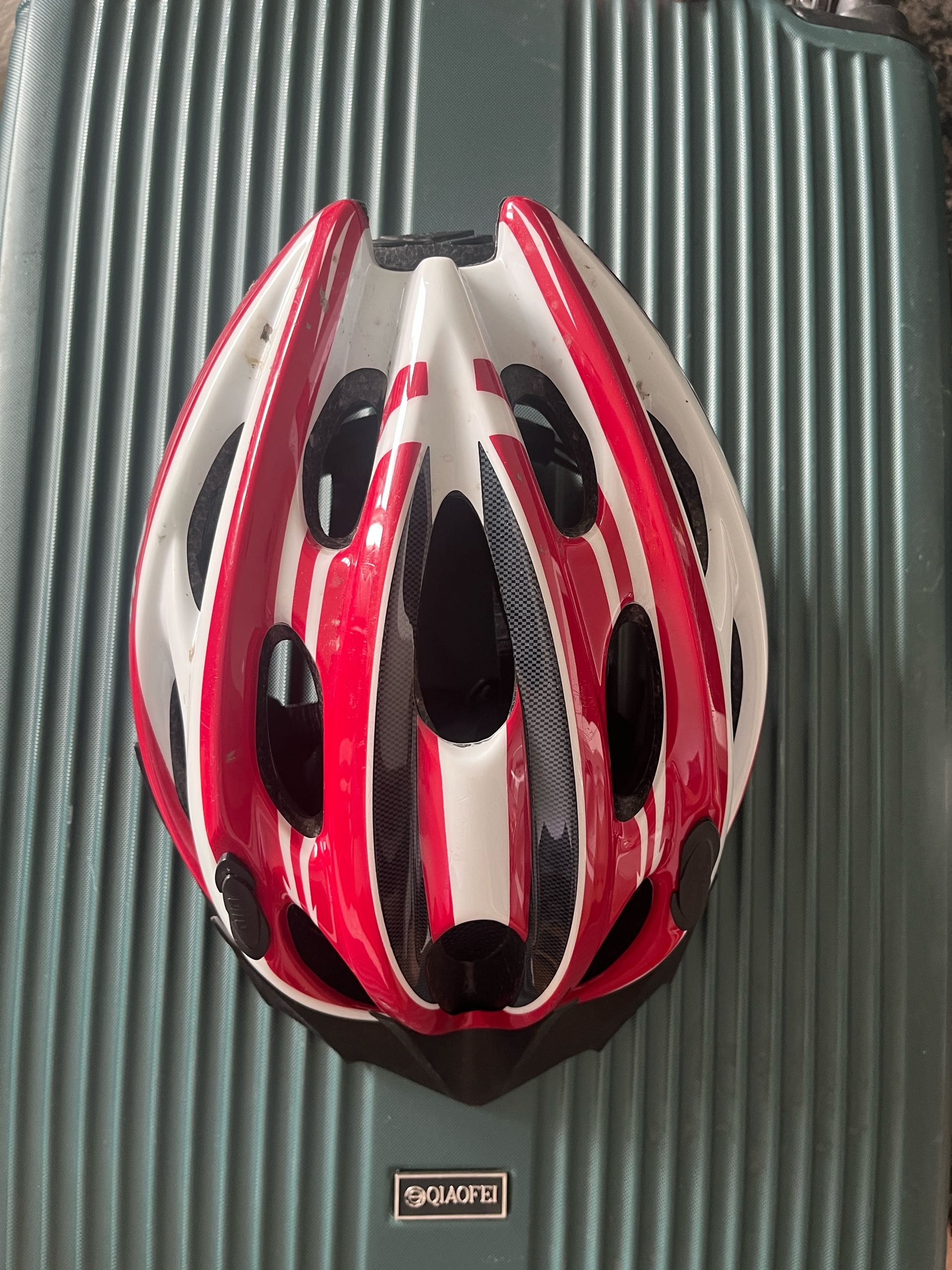 Cykelhjälm i bra skick bild 2