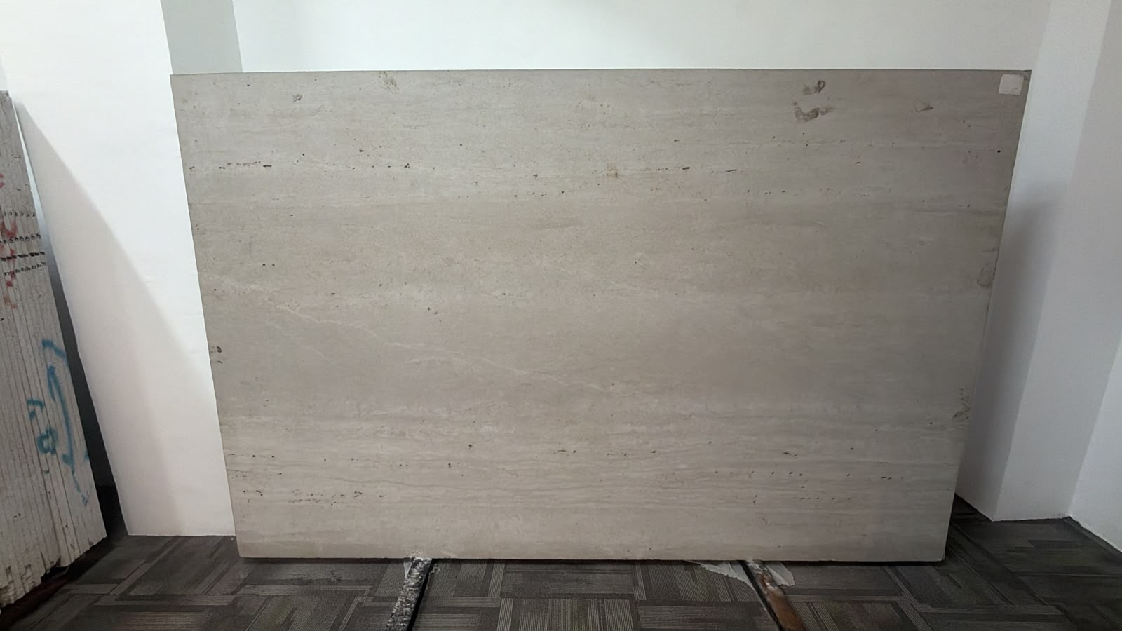 MISTIQUE TRAVERTINE